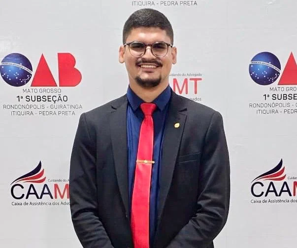 Vereador Matheus Barbosa se destaca como primeiro advogado a ocupar cadeira na Câmara de Pedra Preta
