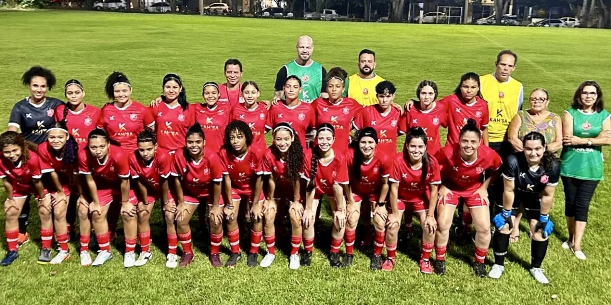 Big reforça apoio ao União Feminino e acompanha início de projeto social no campo da Coophalis