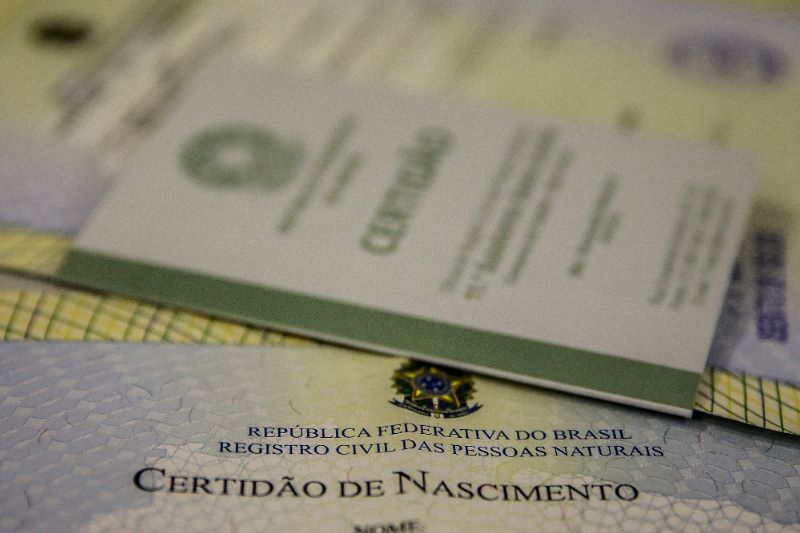 Lei facilita a mudança de nome e permite alteração direto no cartório