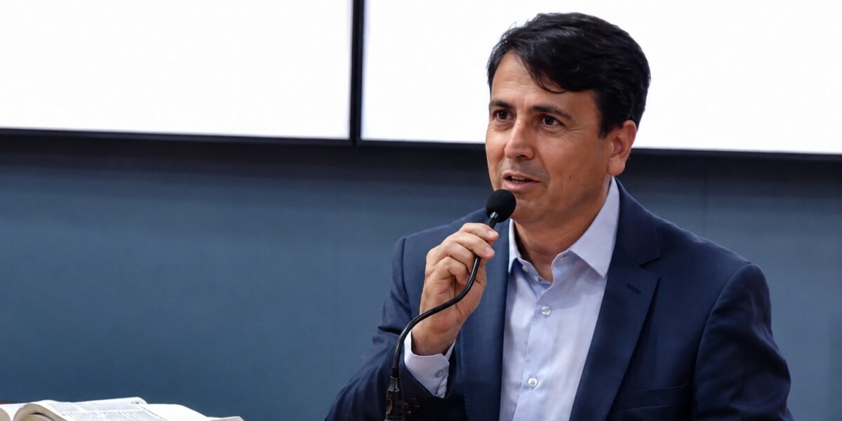Dr. Altemar Lopes destaca importância da inclusão da vacina contra meningite B no SUS