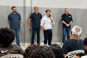Dr. Altemar debate transparência pública e consciência política com lideranças comunitárias em Rondonópolis